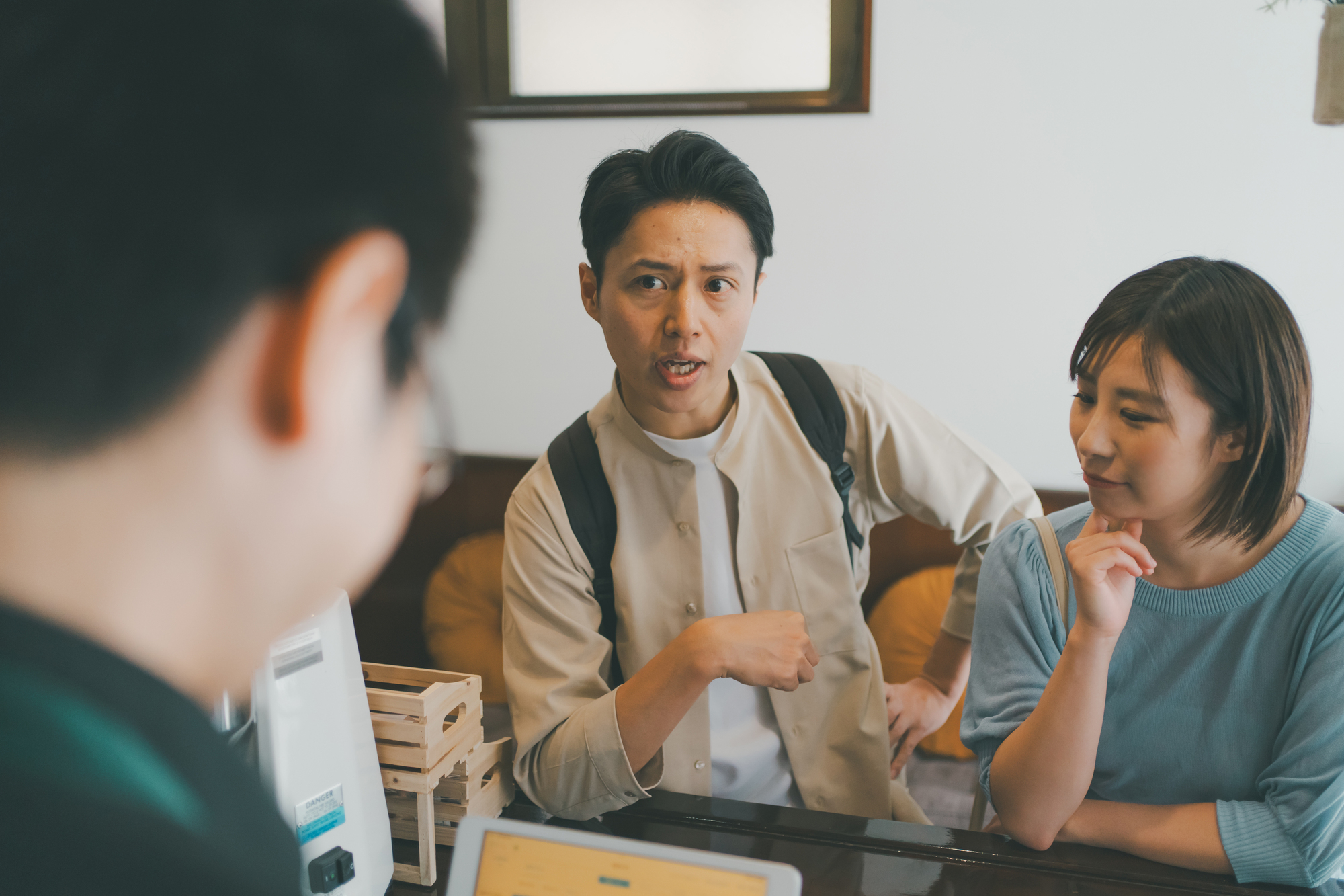 固定カメラでは捉えきれないスタッフ視点の情報